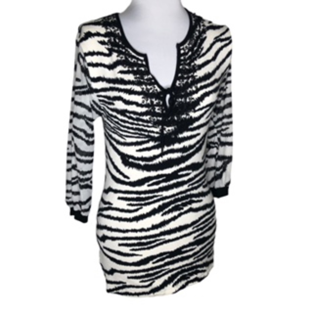Venini Zebra Print Beaded 3 Qtr Sleeve V-Neck Lace Up Sheer Sleeve Sweater Sz M